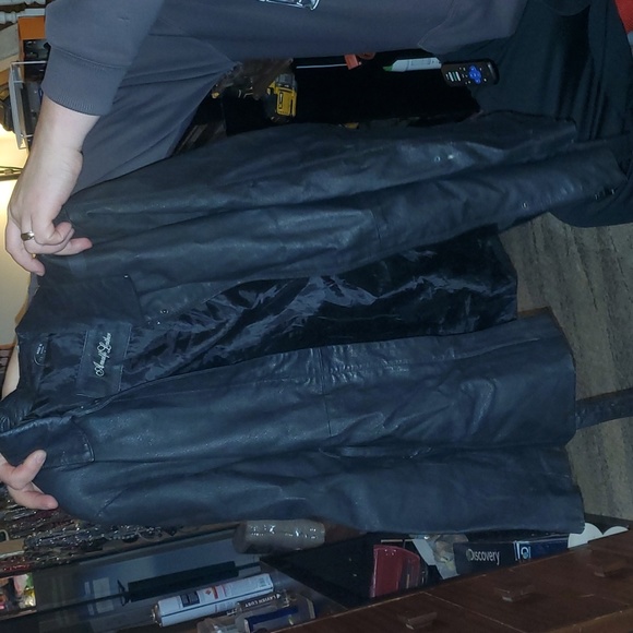 Leather jacket - Picture 6 of 6